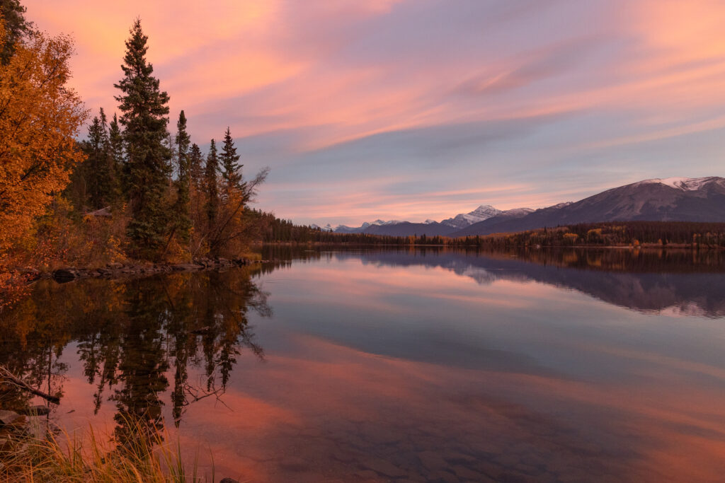 What to do in the Canadian Rockies: Pyramid lake 