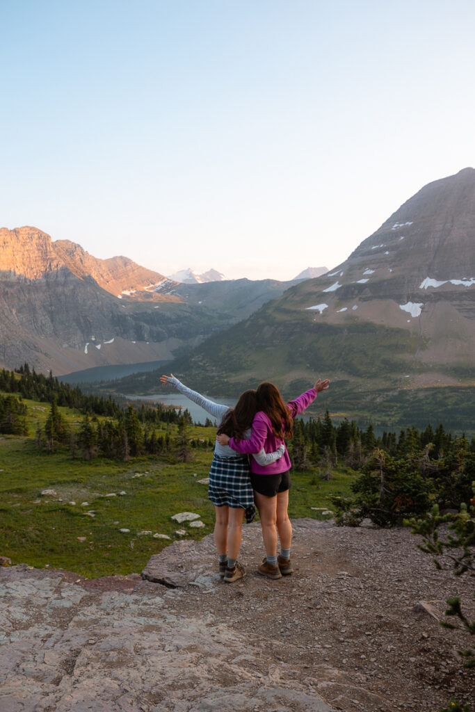 Hidden Lake Overlook Trail in Glacier National Park 